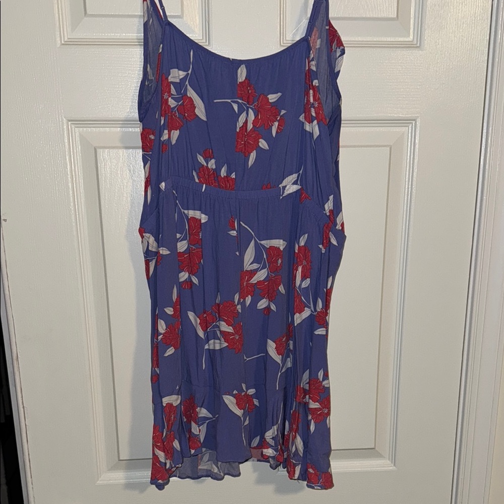 Floral Blue and Red Women's Top - Picture 7 of 8
